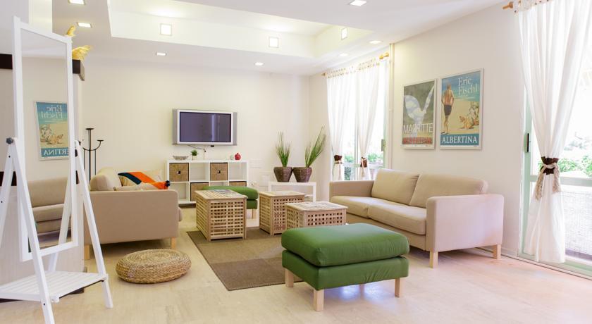 R+ Hotel By Rooms Cesme Exterior photo