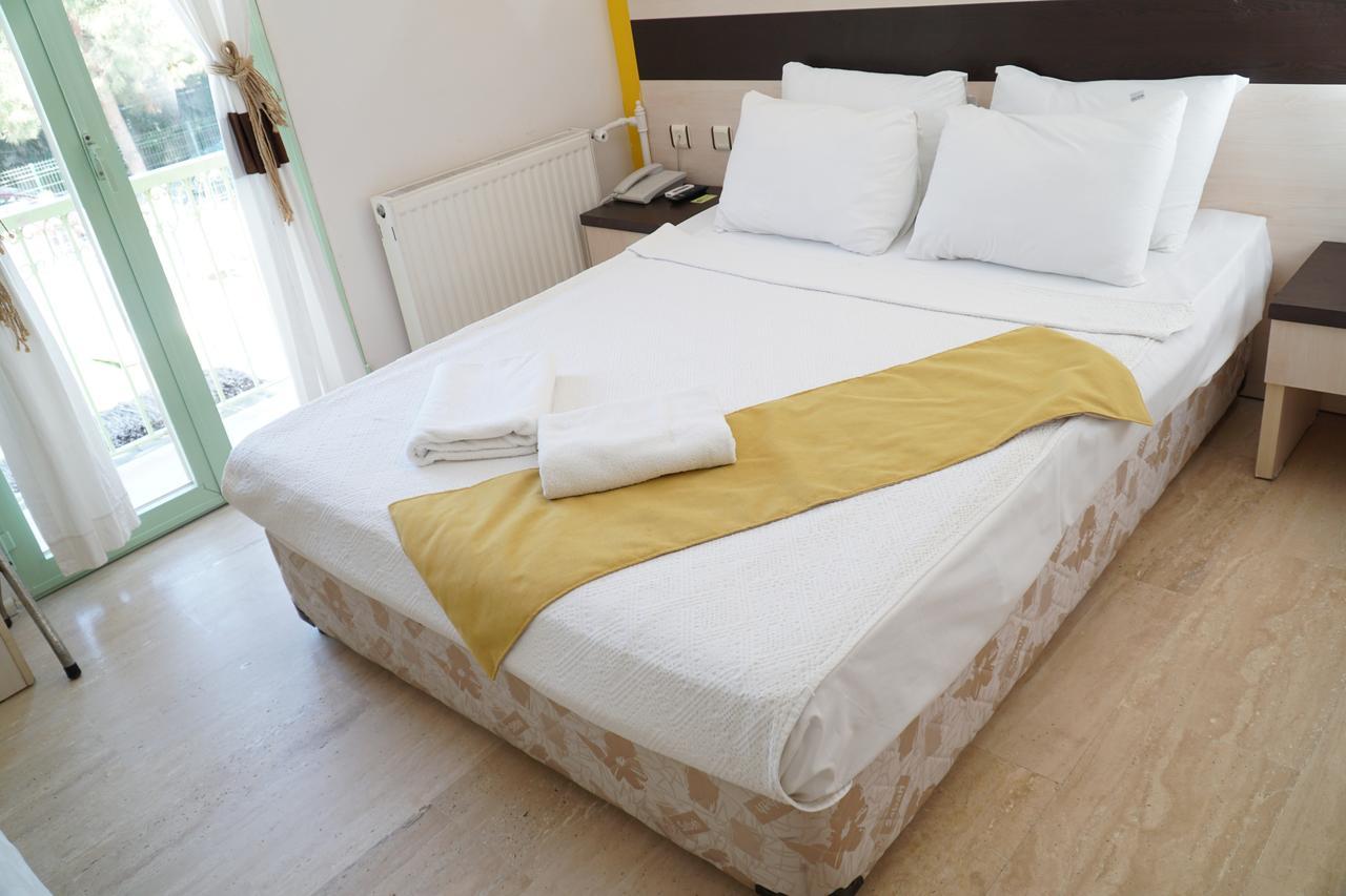 R+ Hotel By Rooms Cesme Exterior photo
