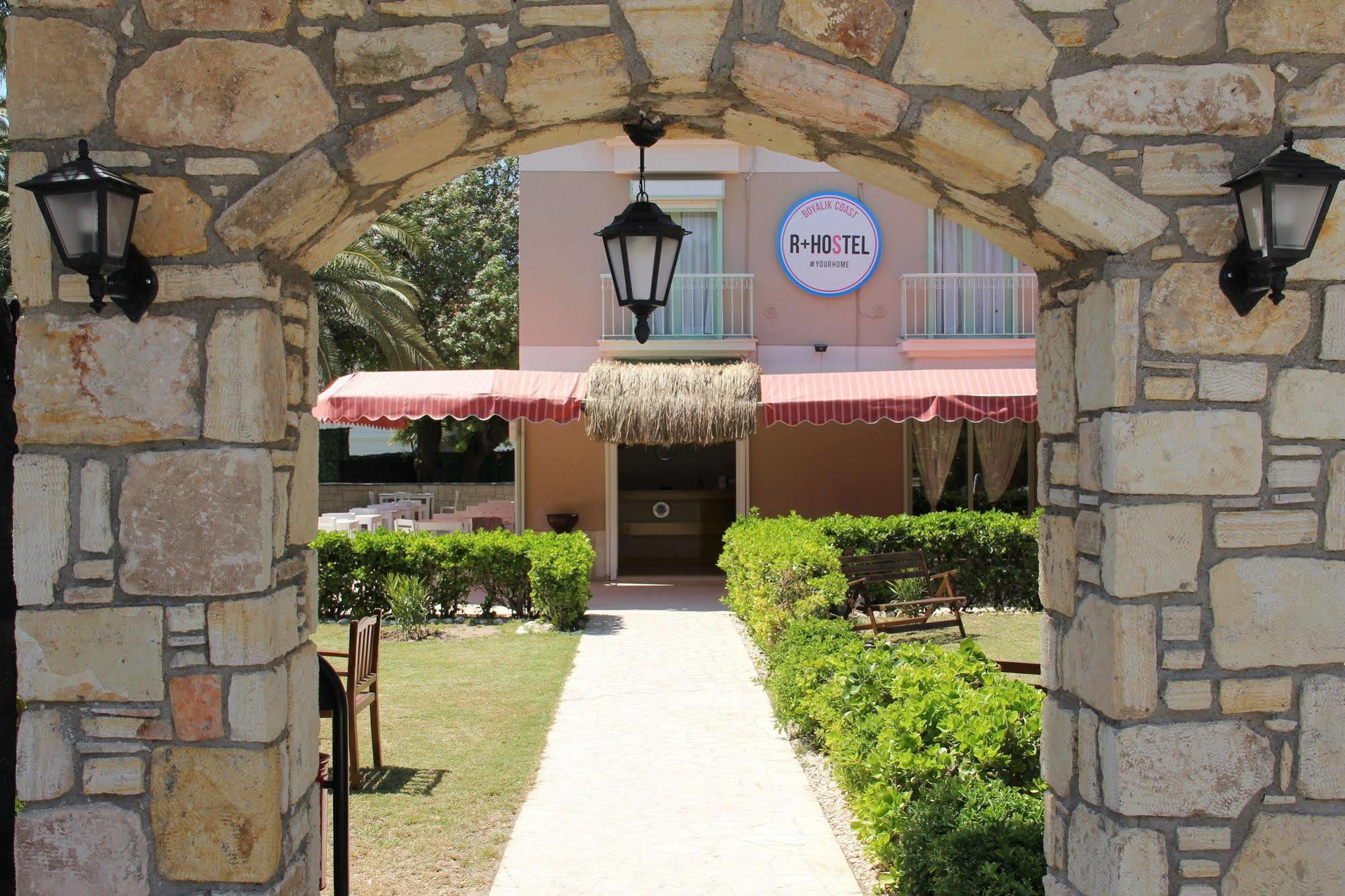 R+ Hotel By Rooms Cesme Exterior photo